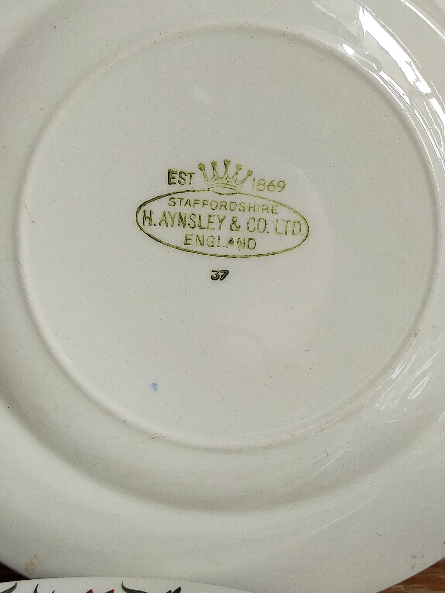 Six vintage English fine porcelain dessert plates
