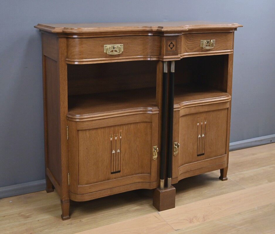 Oak dessert buffet in the style of Gustave Serrurier-Bovy, Art Deco – 1930