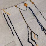 Handmade Moroccan Berber rug 202 X 147 CM
