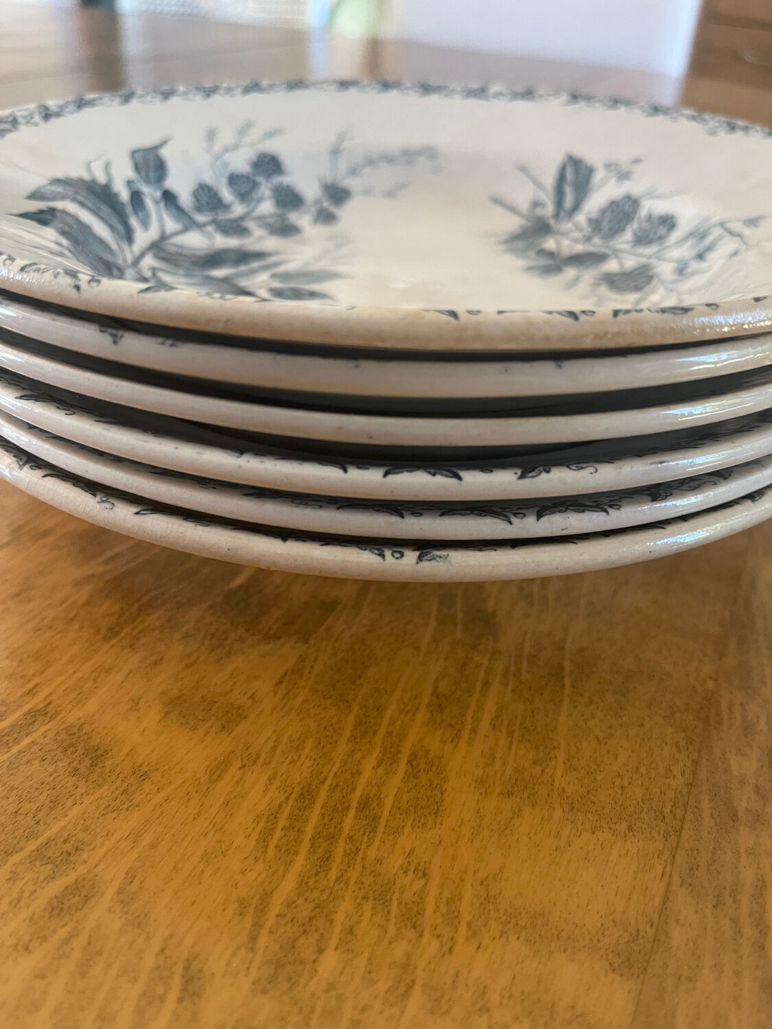 6 Badonviller blackberry model plates