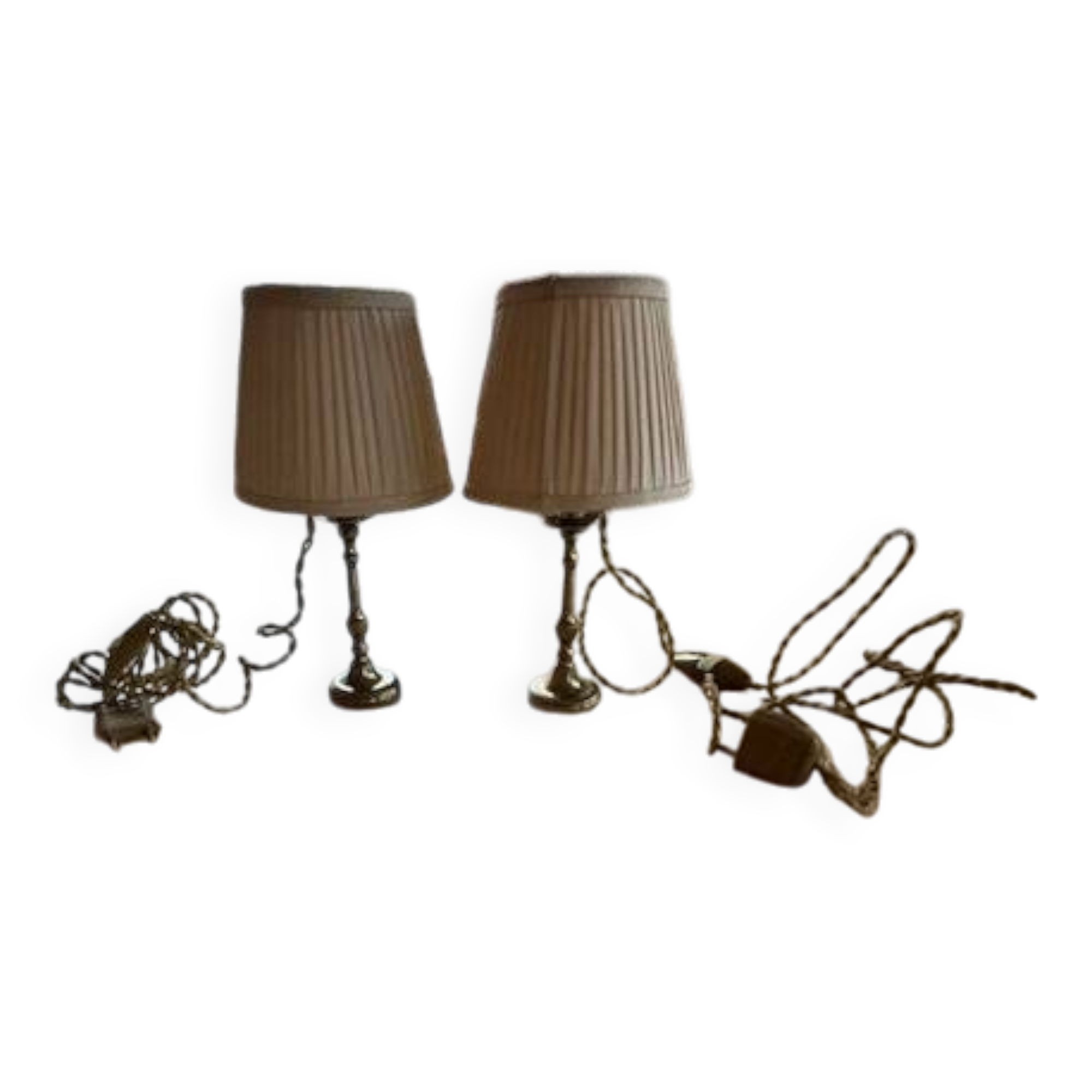 pair of lamps