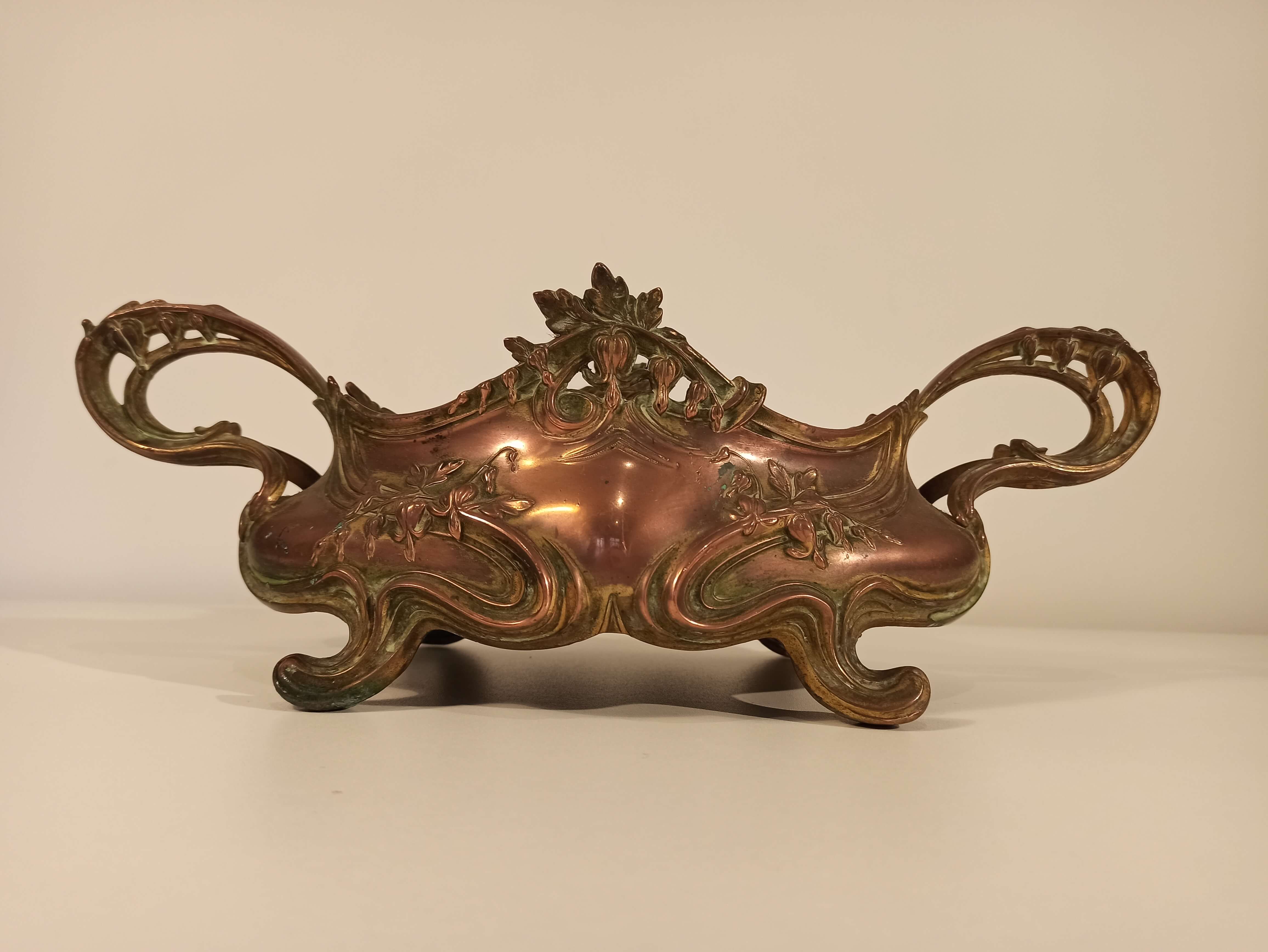 Old baroque copper planter