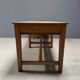 Grande table à draperie en bois antique