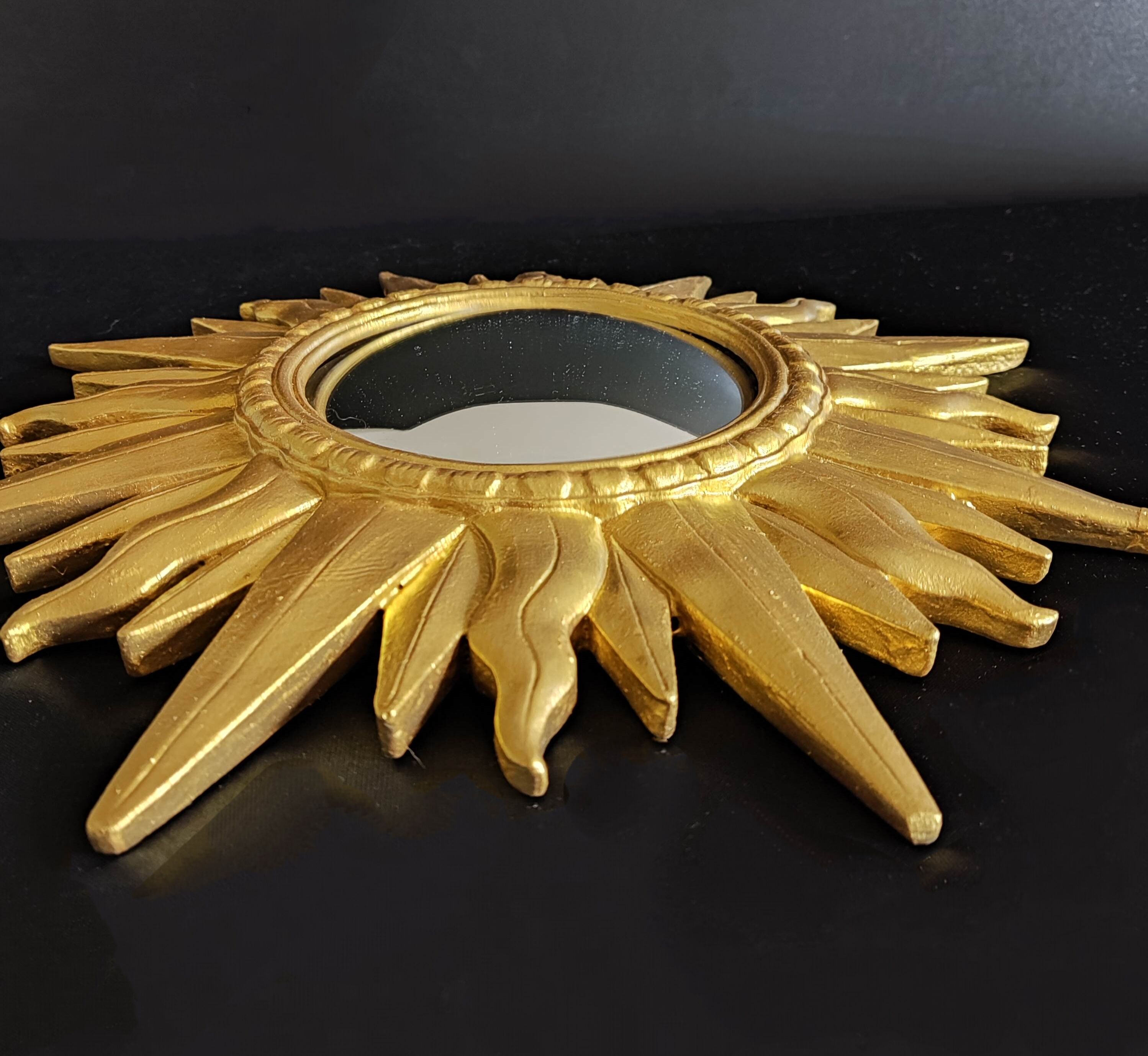 Witch's eye sun mirror