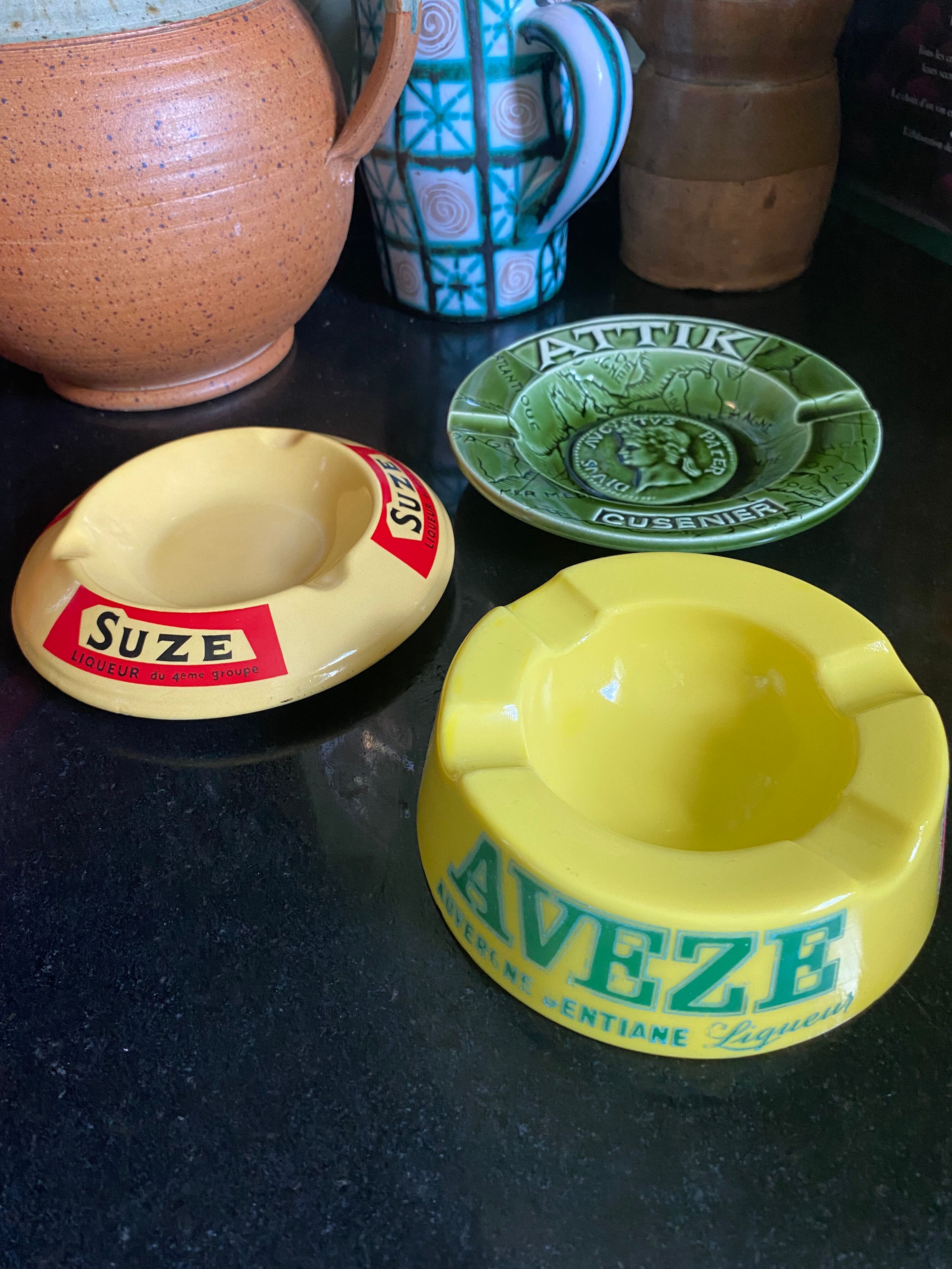 Trio of bistro ashtrays, early twentieth sit