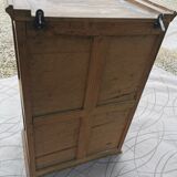 Wall window / medicine cabinet