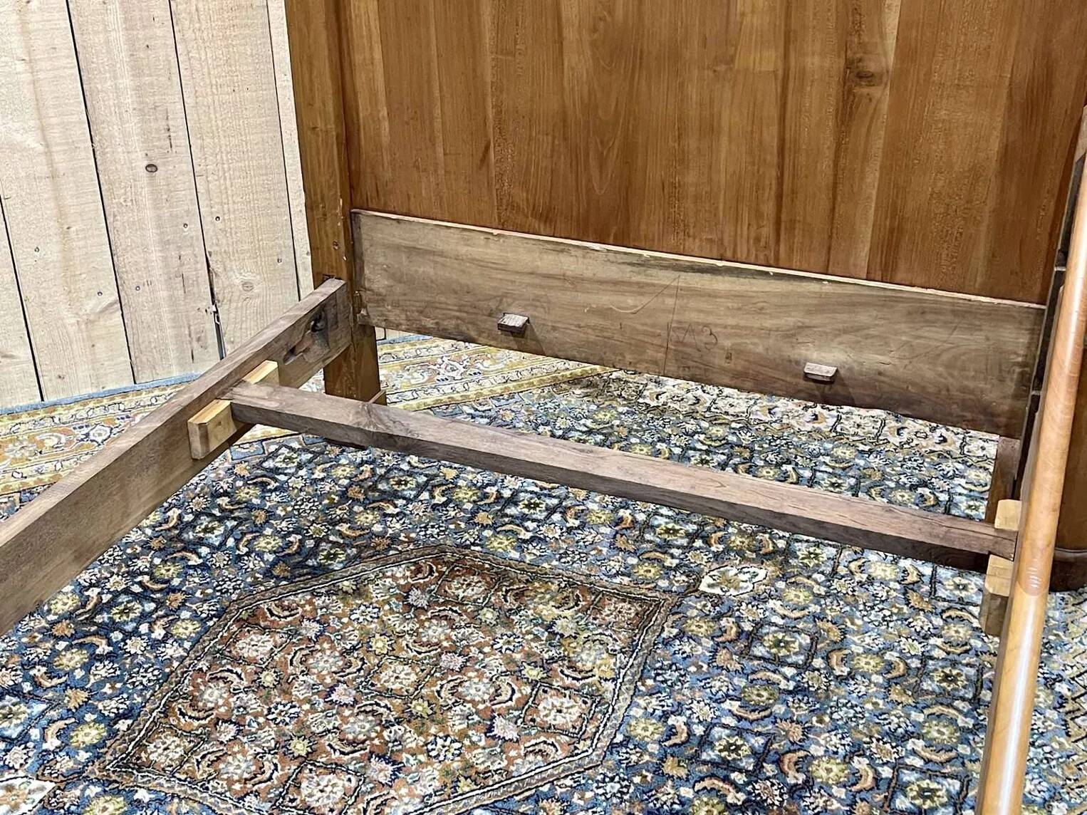 19th century Empire sleigh bed in cherry wood - Bedding: 1m82x98cm