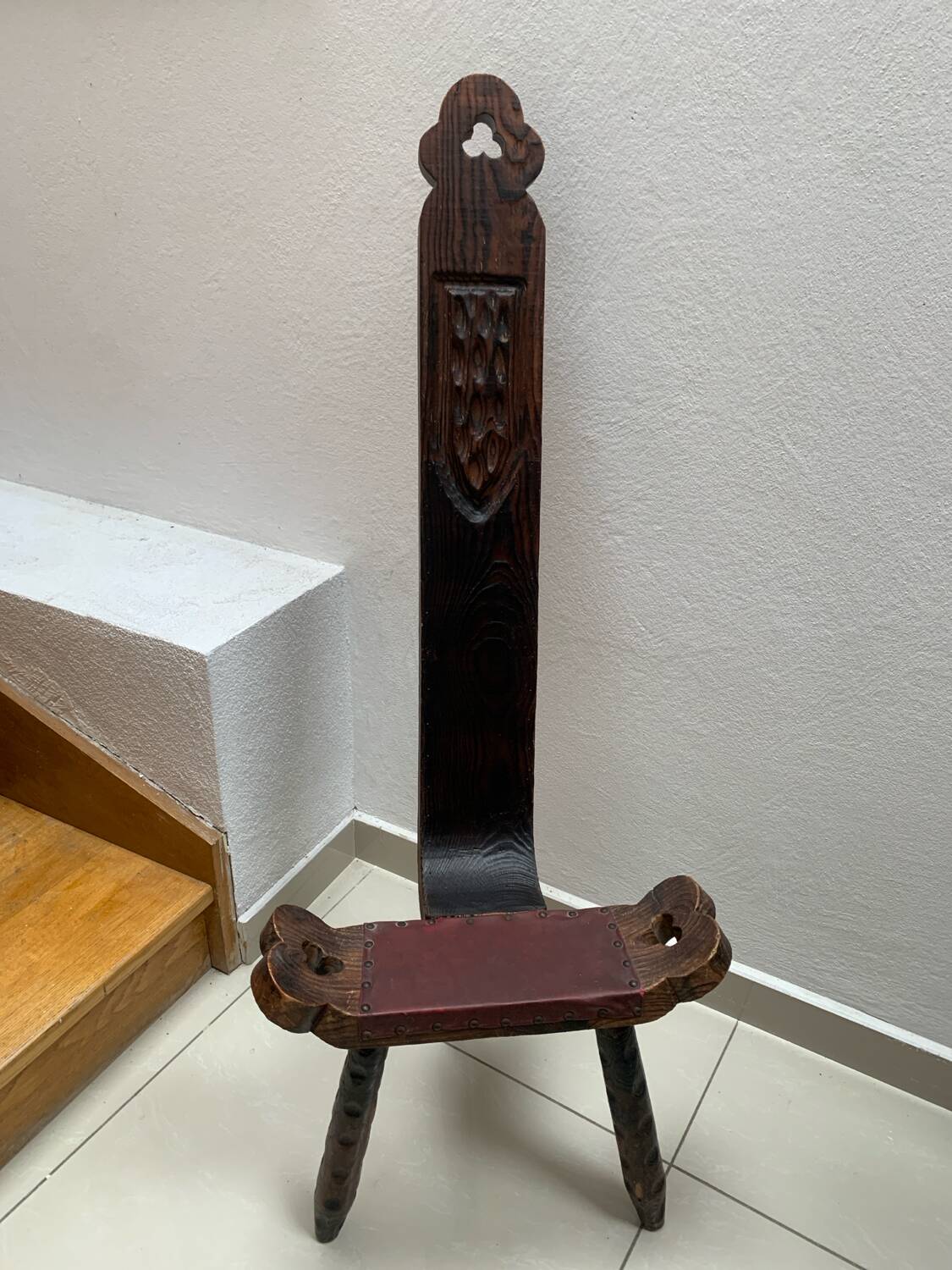 Spanish chair