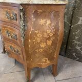 Louis XV style chest of drawers in marquetry