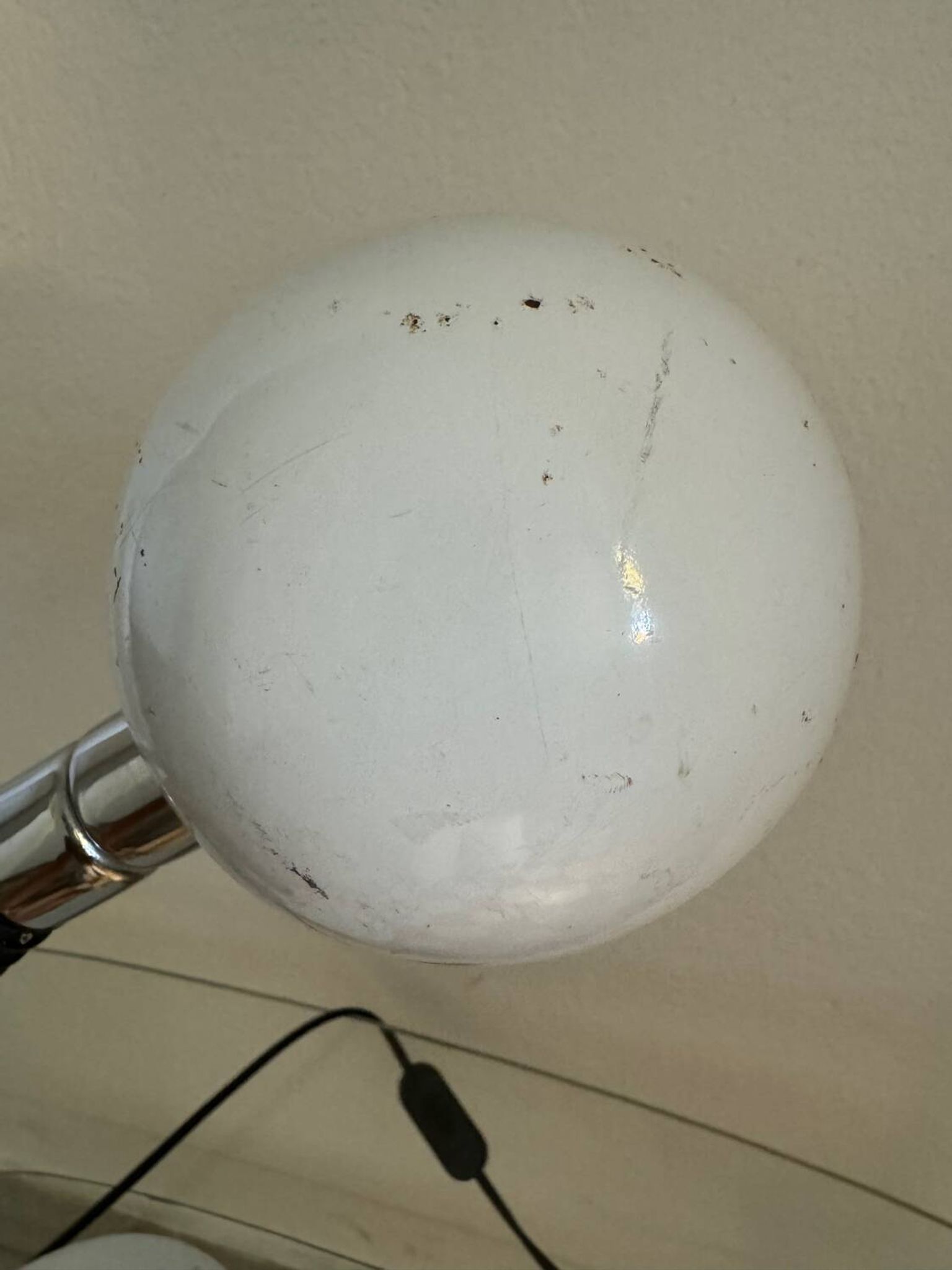 Lampe de bureau Eyeball blanche années 70