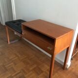 Scandinavian entrance bench