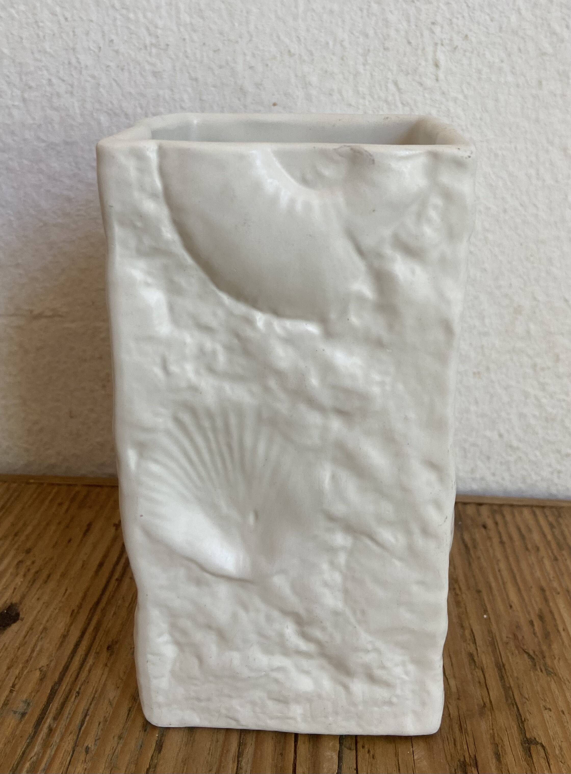 Porcelain ceramic vase Italy 1960s