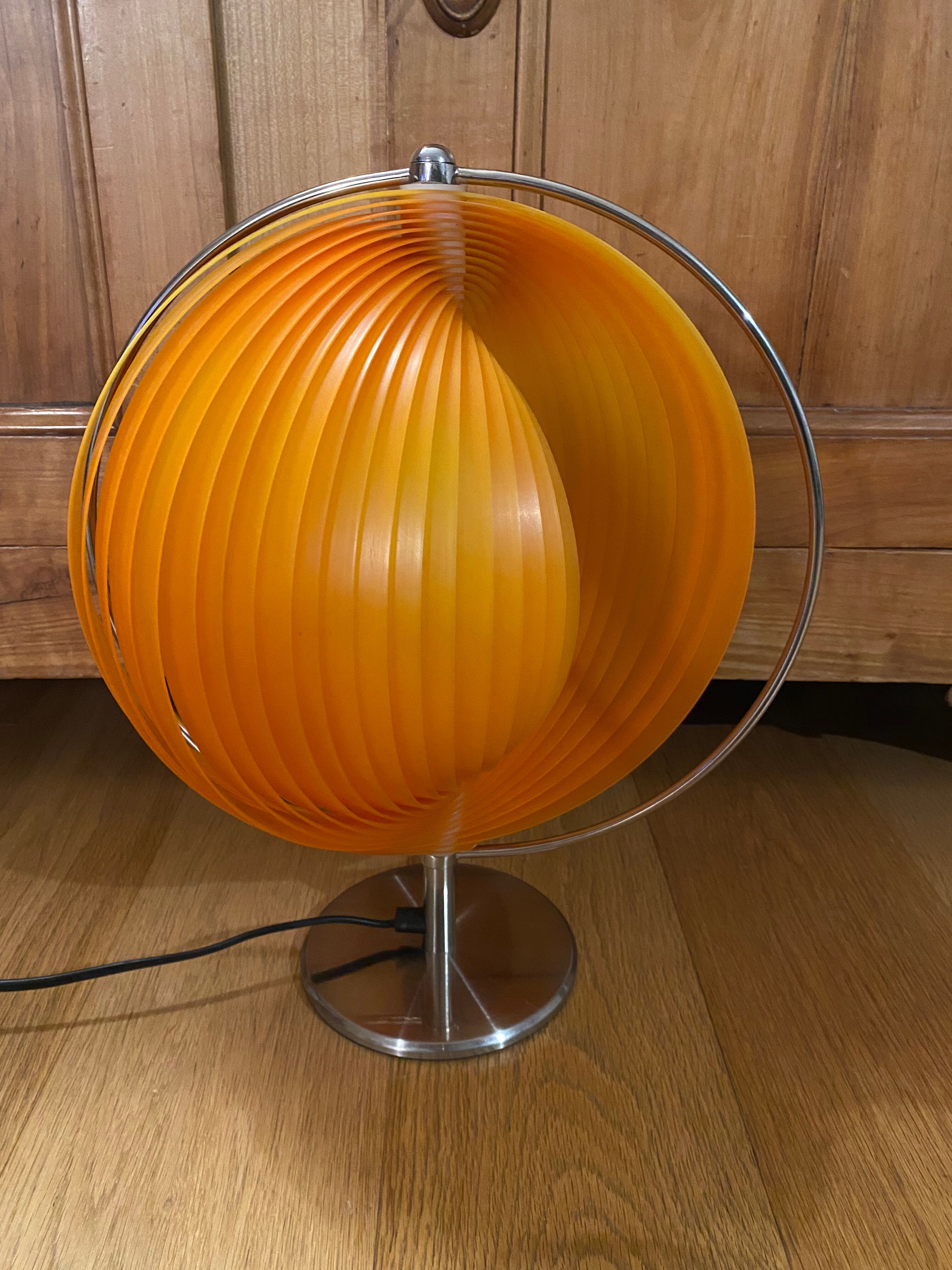 Moon orange lamp Kare vintage design 80s