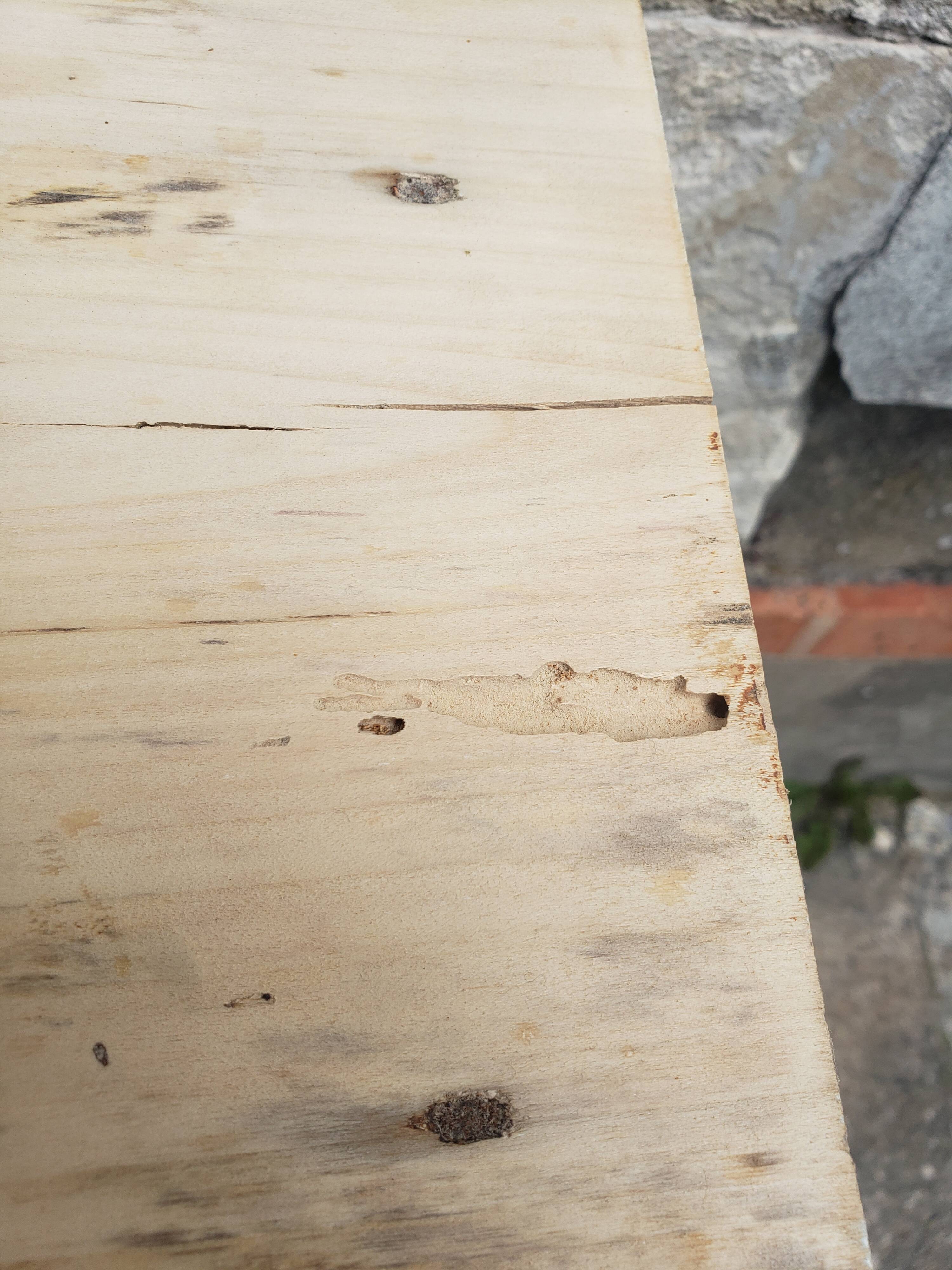 Table de ferme à tiroir