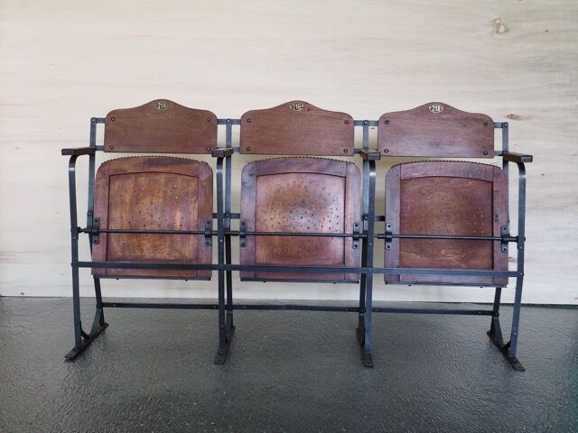 Luterma theatre seat