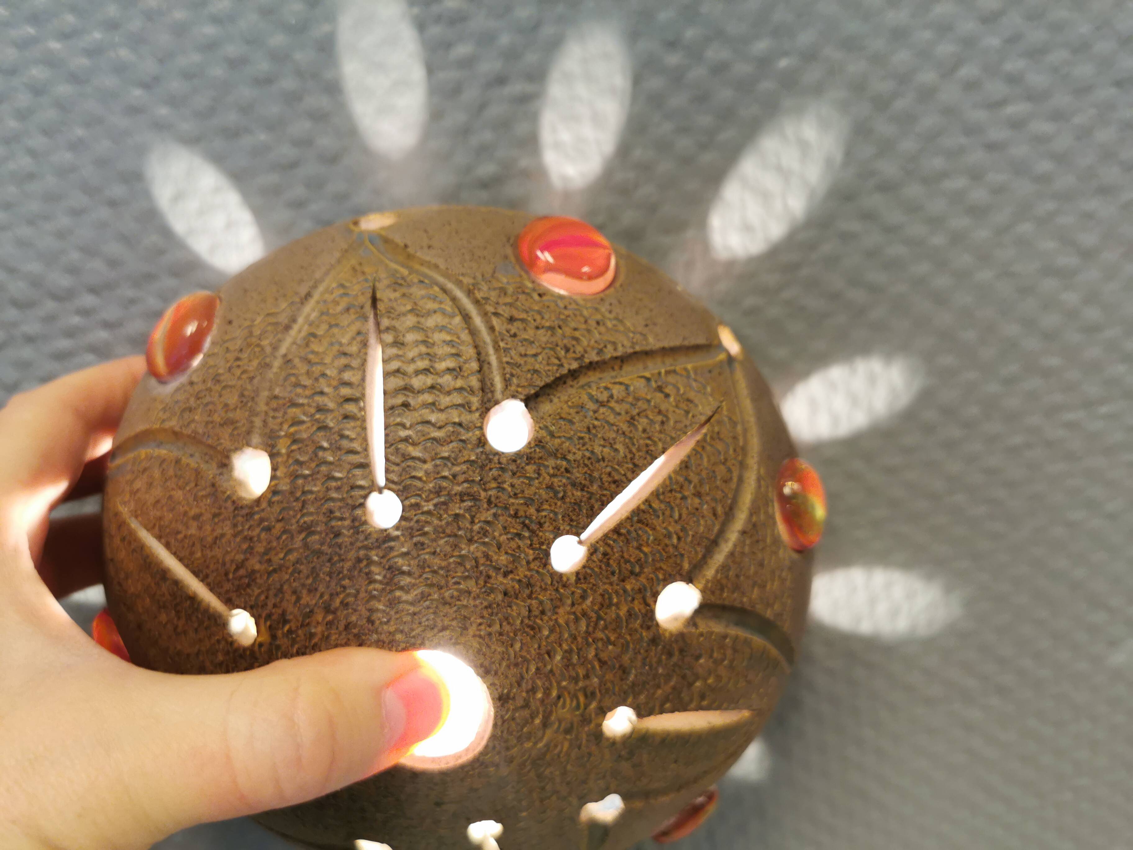 Small ceramic wall lamp (can also be used as a table lamp) space age style. Danish 1970s