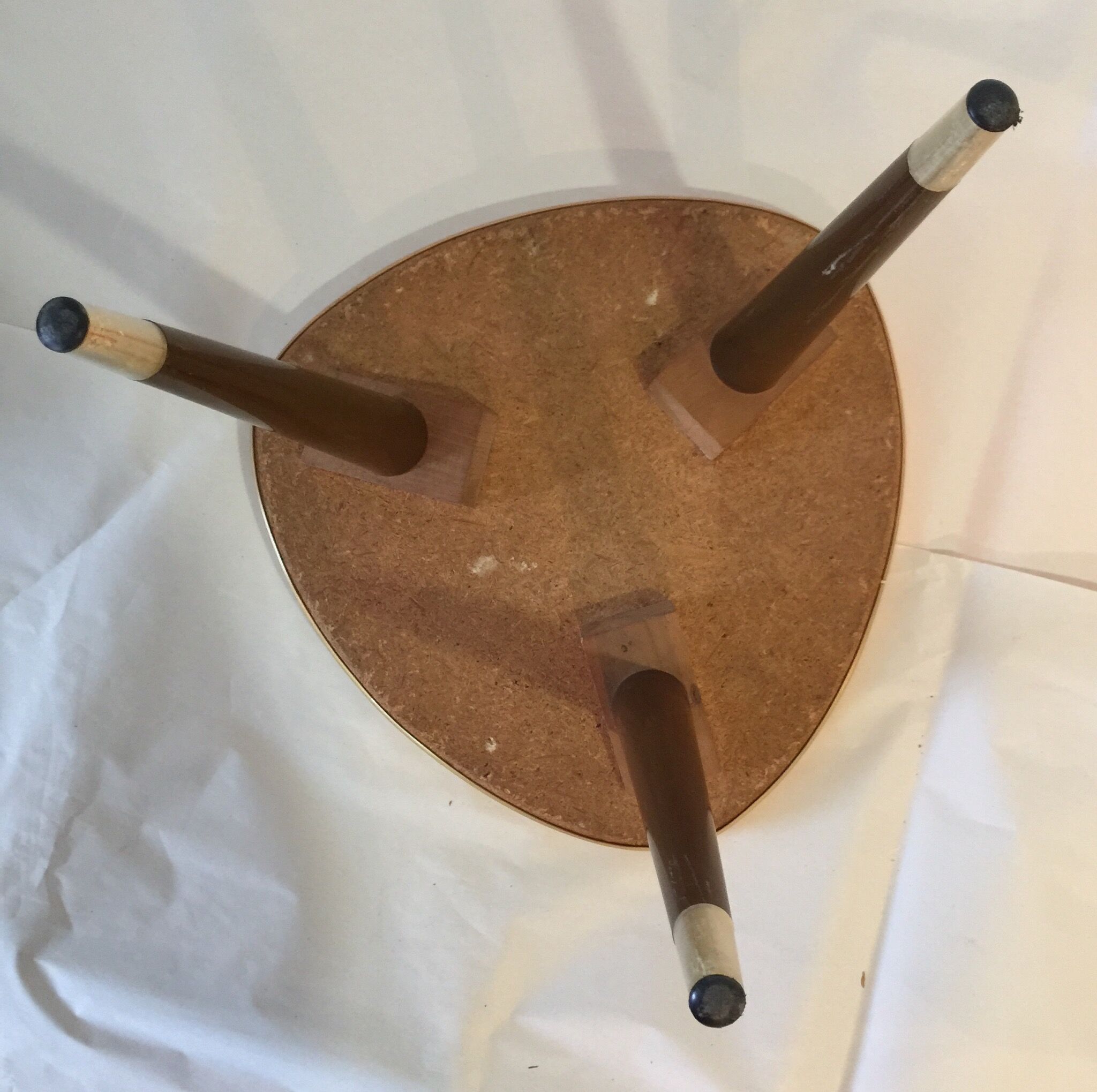 Tripod tablet