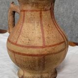 Poterie traditionnelle kabyle / berbère en terre cuite ornée de motifs