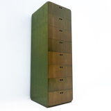 Commode en bois du milieu du siècle