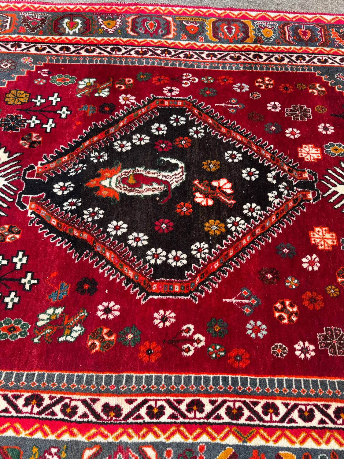 Tapis persan ancien 