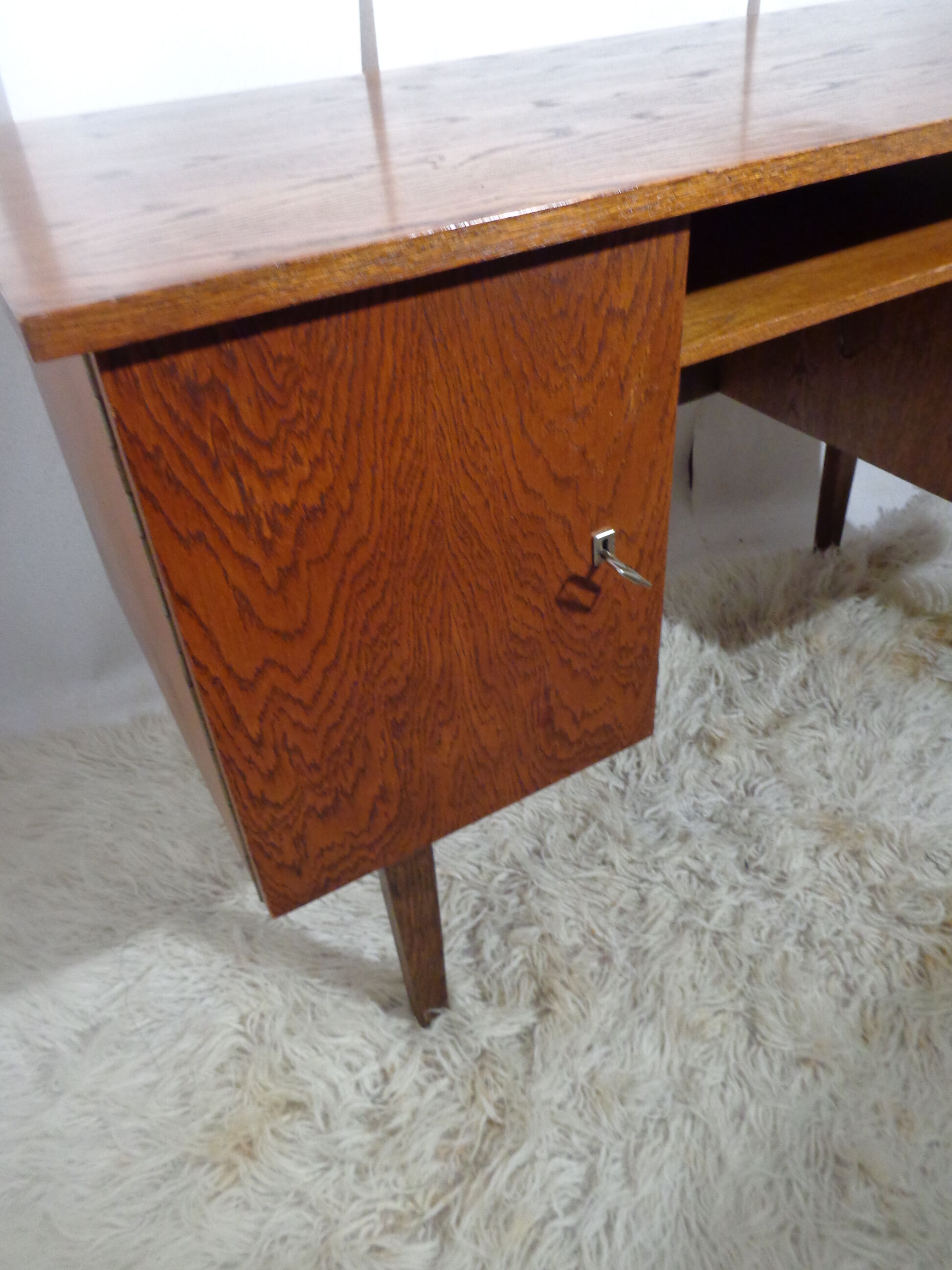 Scandinavian vintage office of the 60s light oak