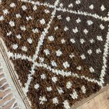 Traditional Berber rug dyed with walnut 240 x 150 cm