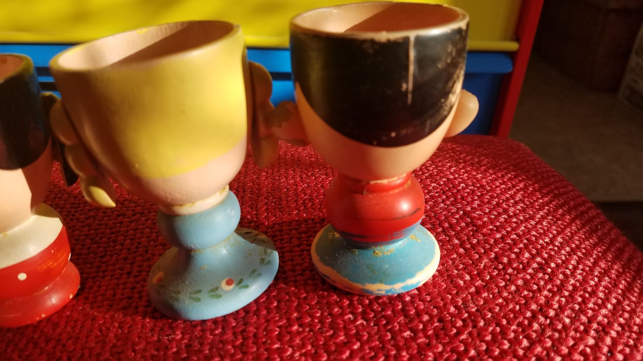 Série de 4 coquetier en bois