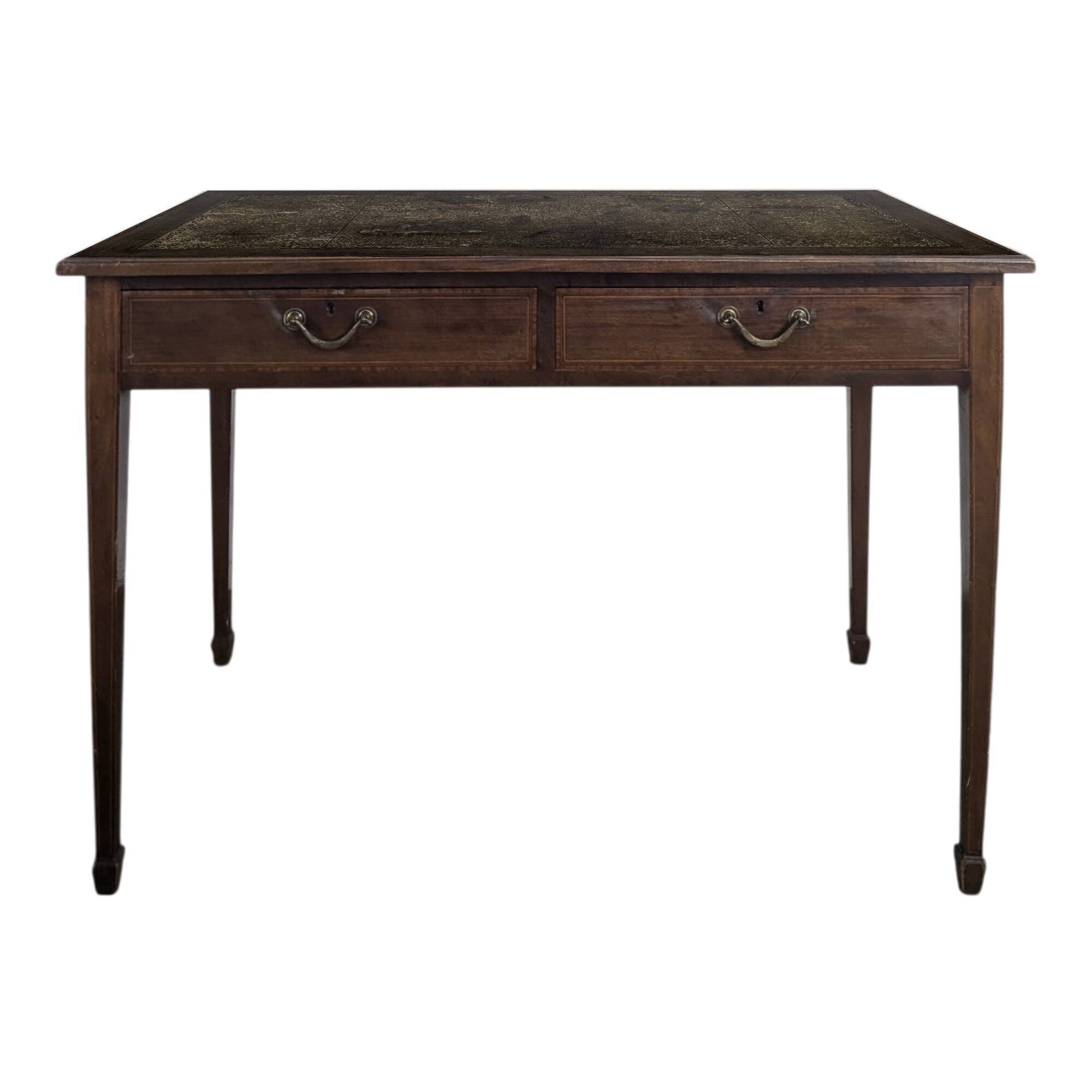 Bureau de stylle Louis XVI en acajou XIXème