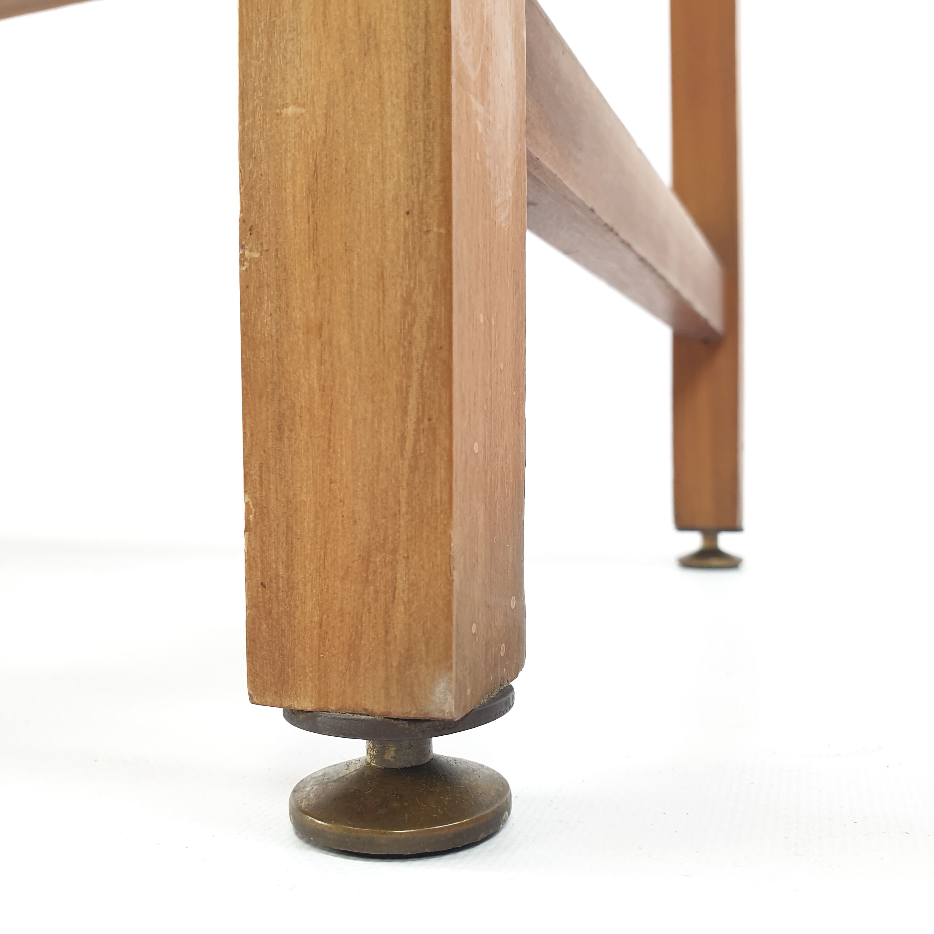 Bench in walnut and teak with brass feet, italy 1950s