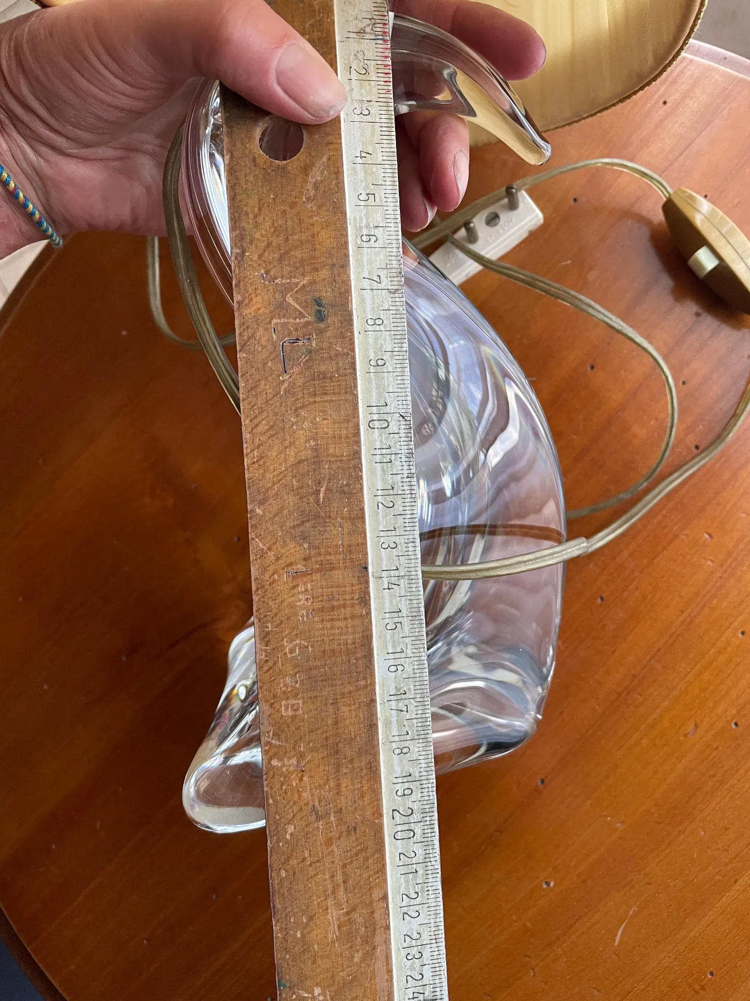 Crystal floor lamp