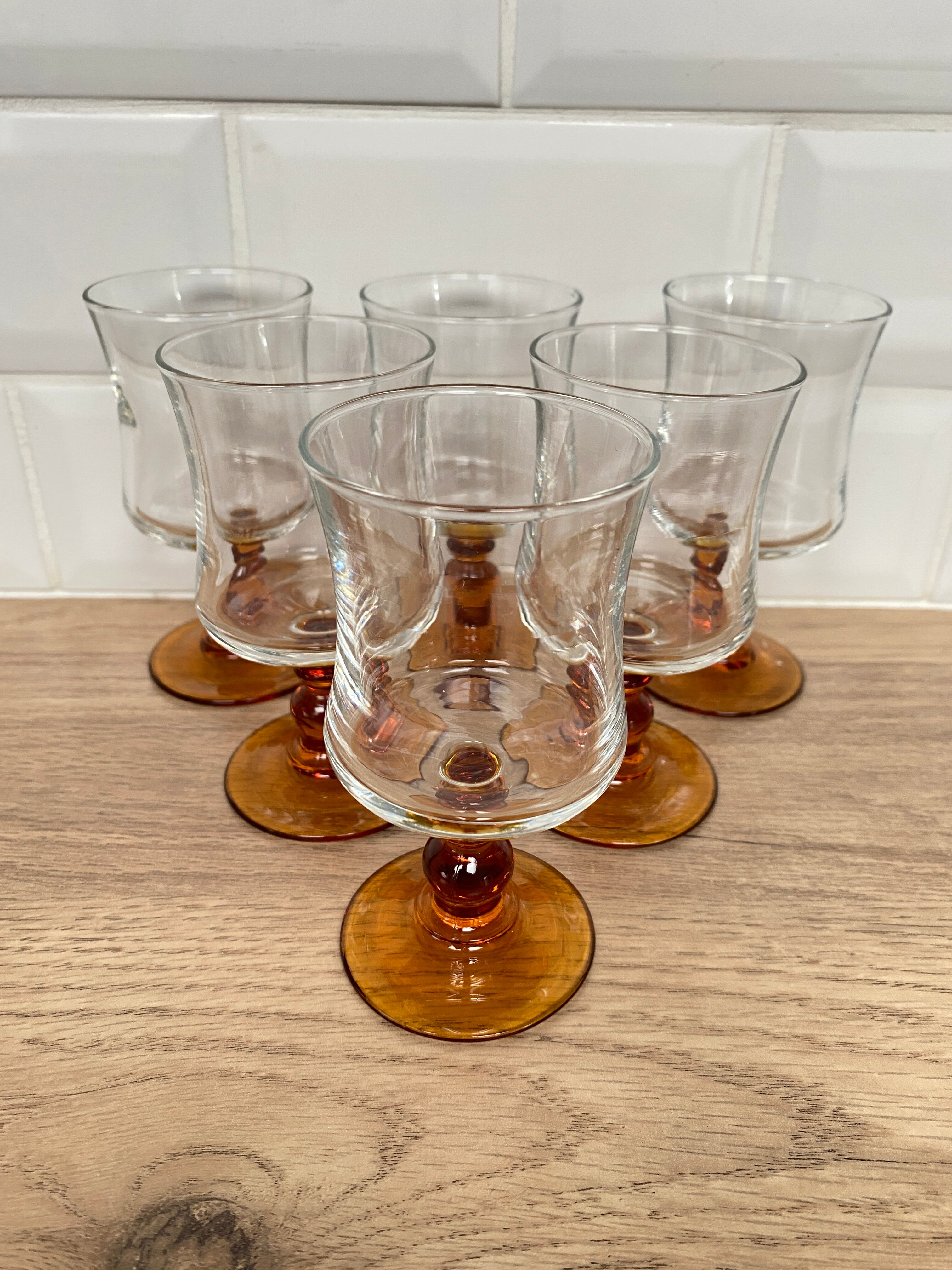 Set of 6 Luminarc white wine glasses Antique model