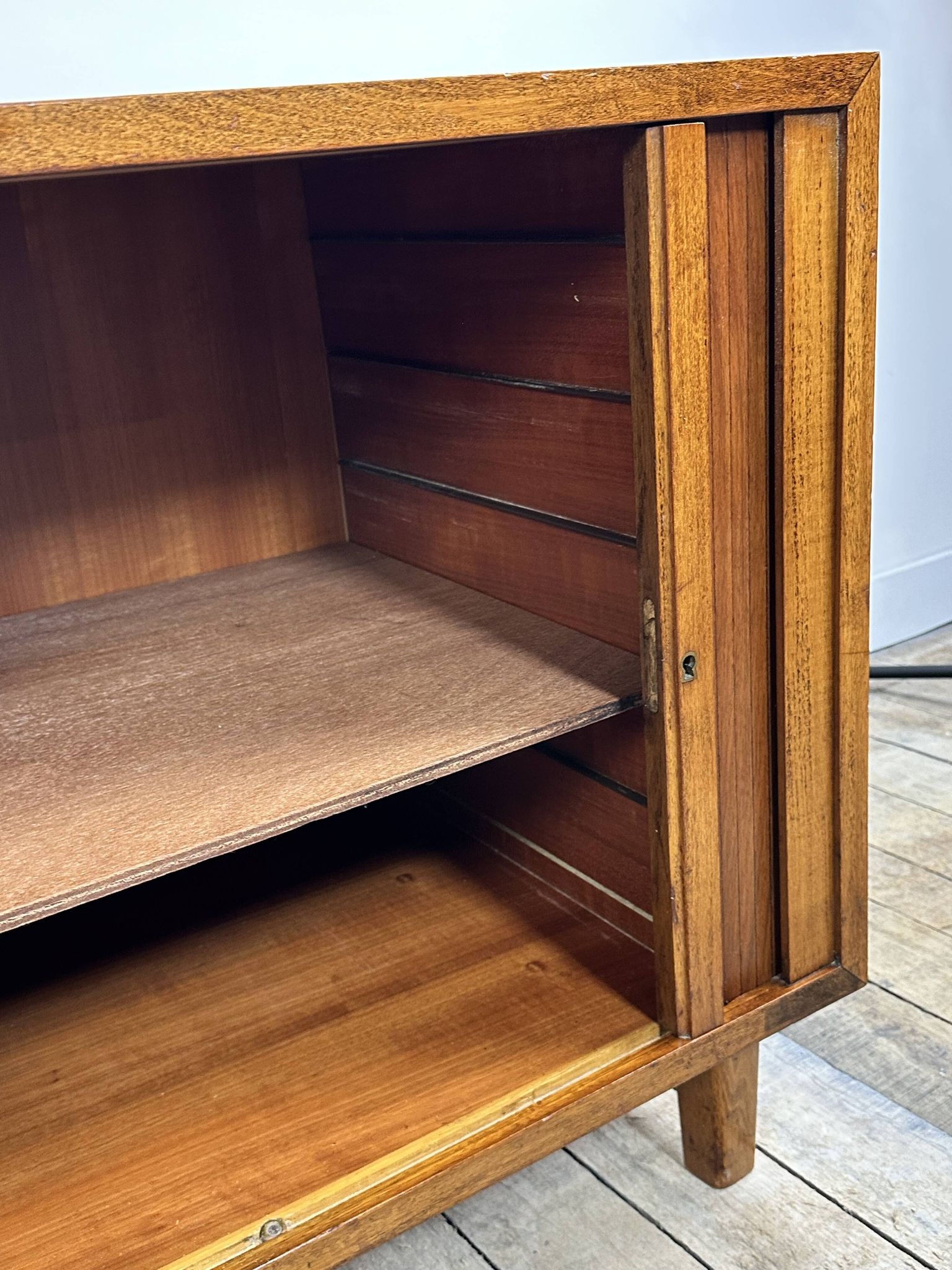 Meuble de rangement scandinave en teck 1960