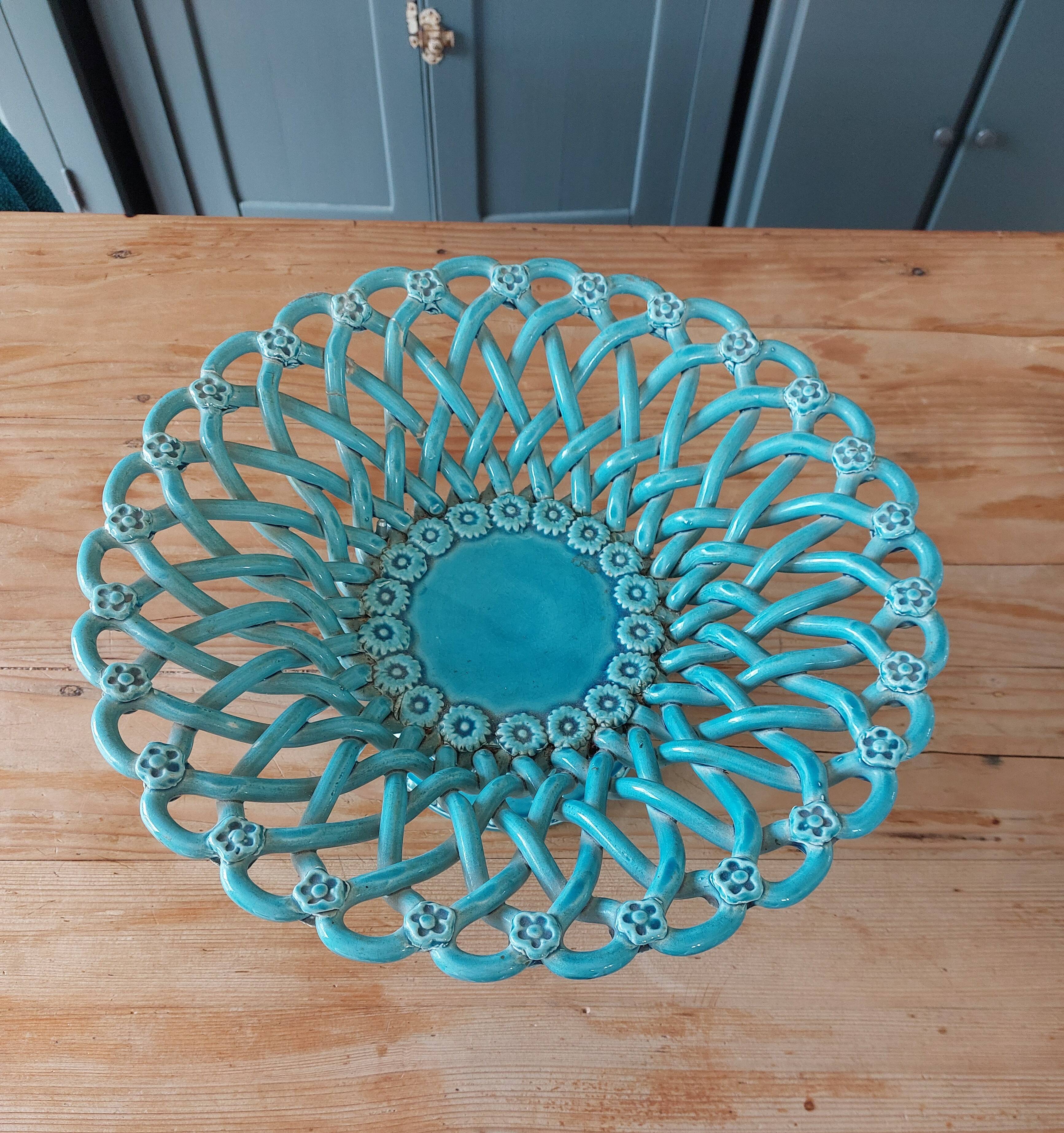 Braided pichon uzes cut