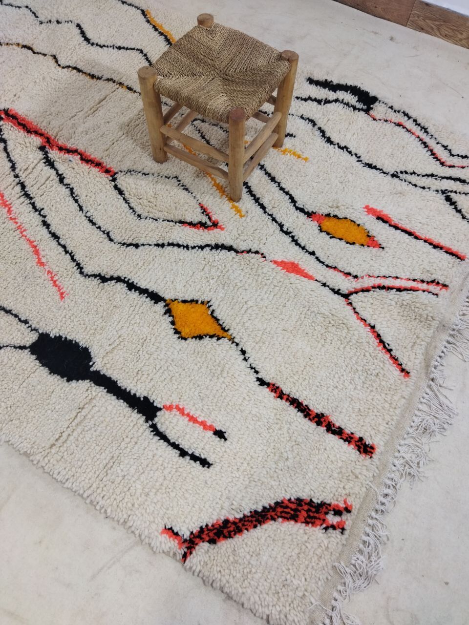 247x157cm moroccan berbere carpet