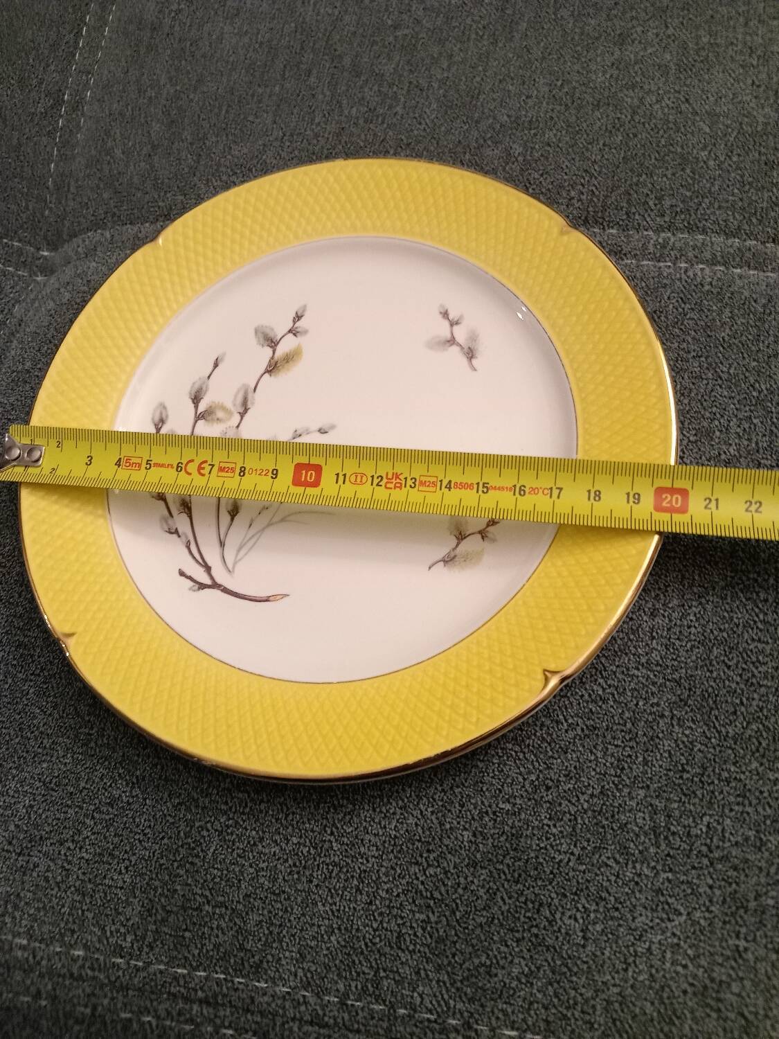 Lot d'assiettes à desserts vintage