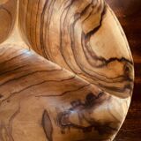 Plat en bois d’olivier vintage