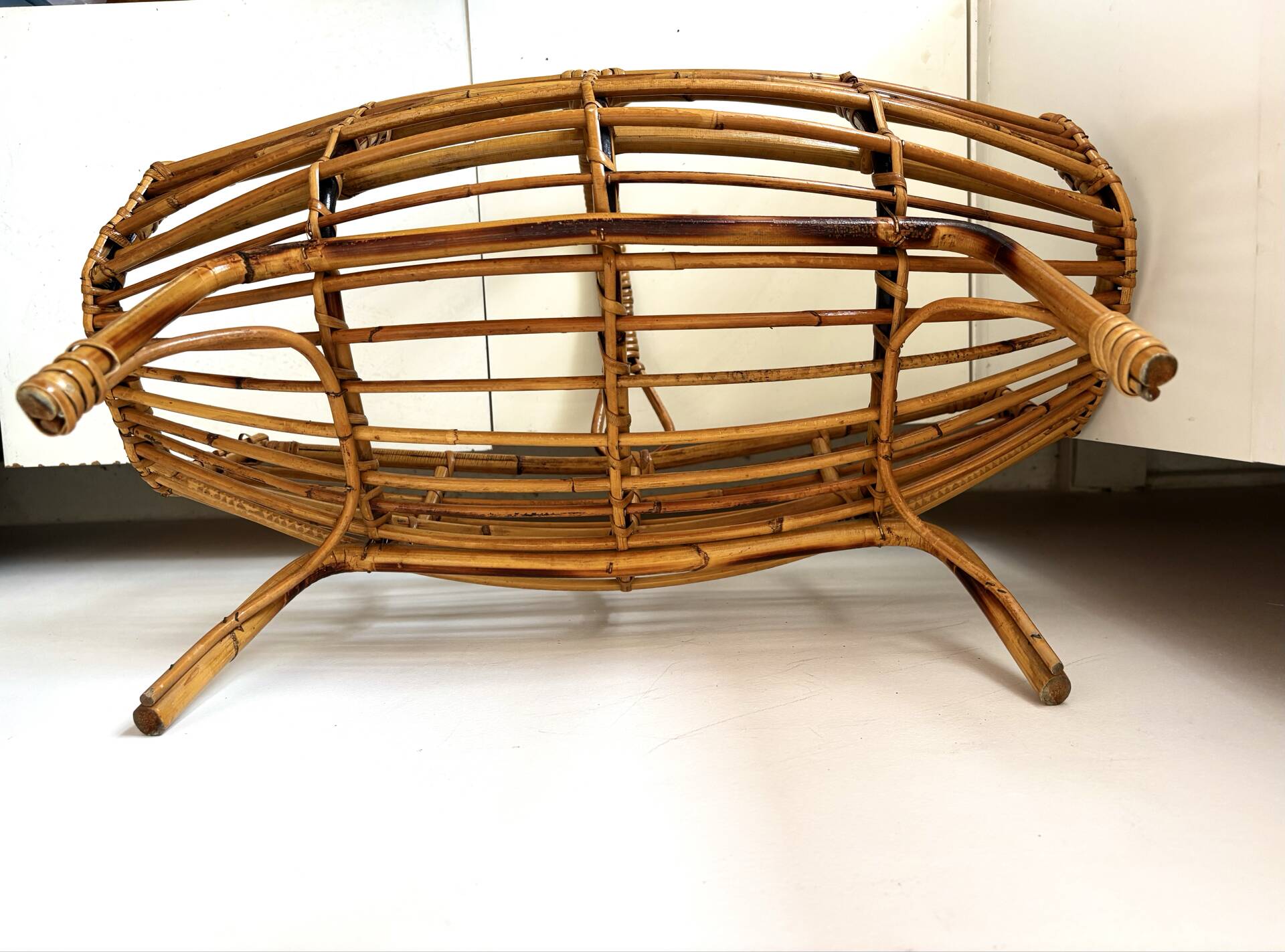 Porte revues en rotin Franco Albini 1960