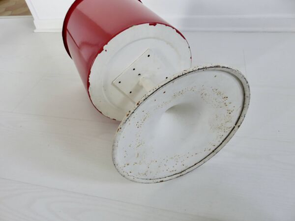 Porte parapluies, pied tulipe, tôle émaillée et laiton, 1950