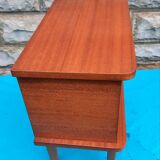 une table de chevet