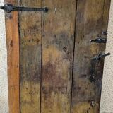 Ancienne porte en bois massif