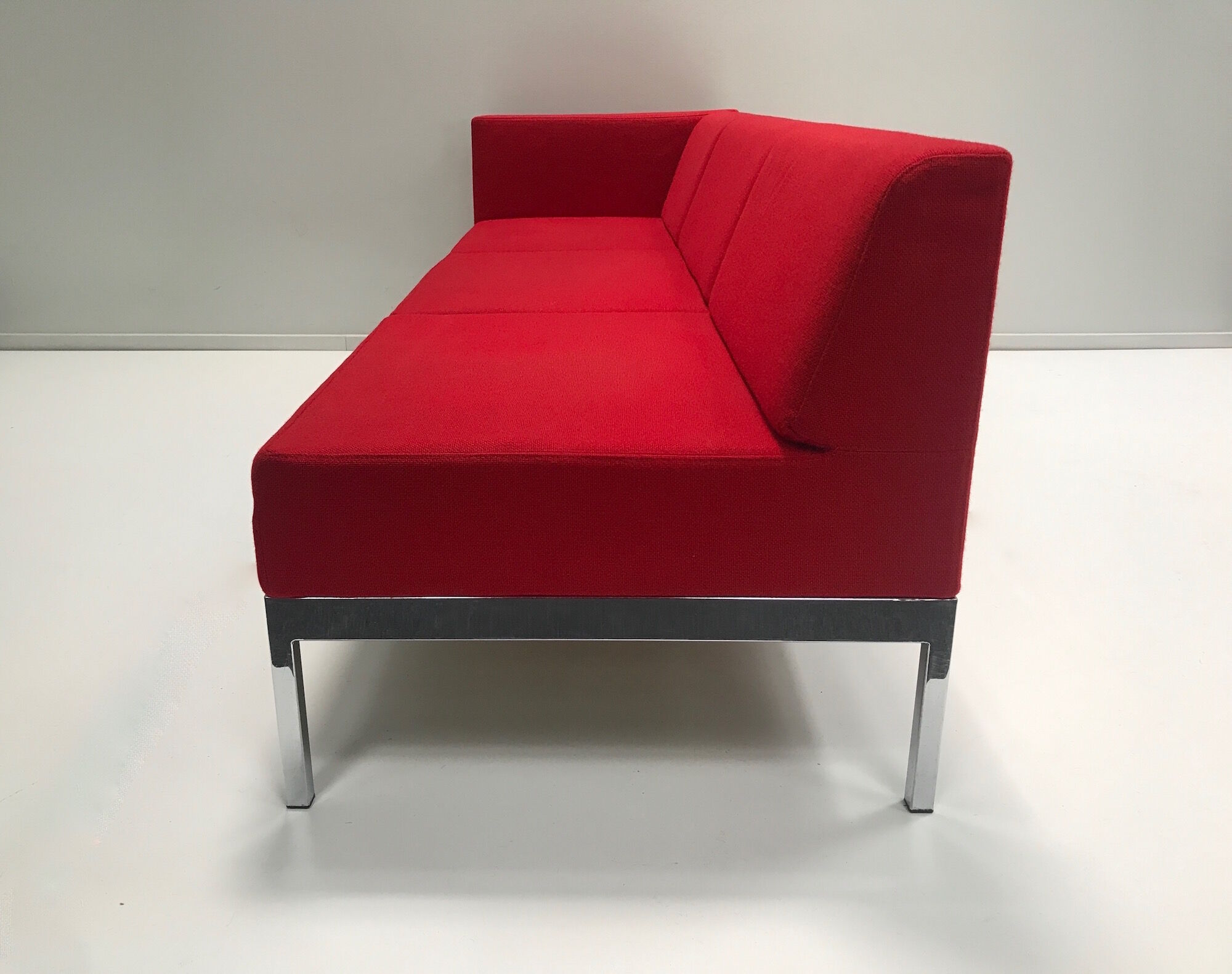070 3-seater sofa by Kho Liang Ie for Artifort 1960s