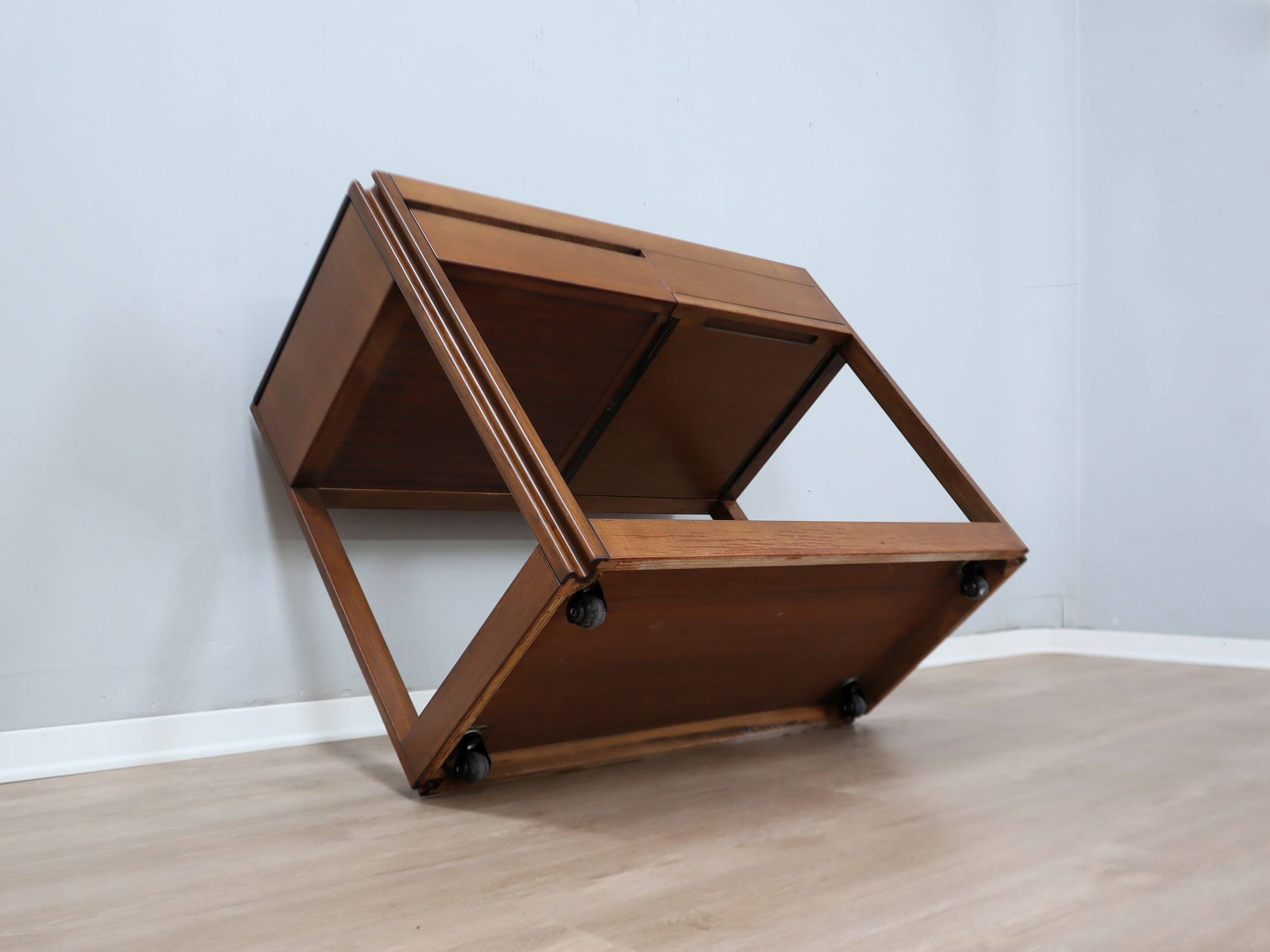 Angelo Mangiarotti for Molteni 4D Series solid wood Bar Cart 1970s