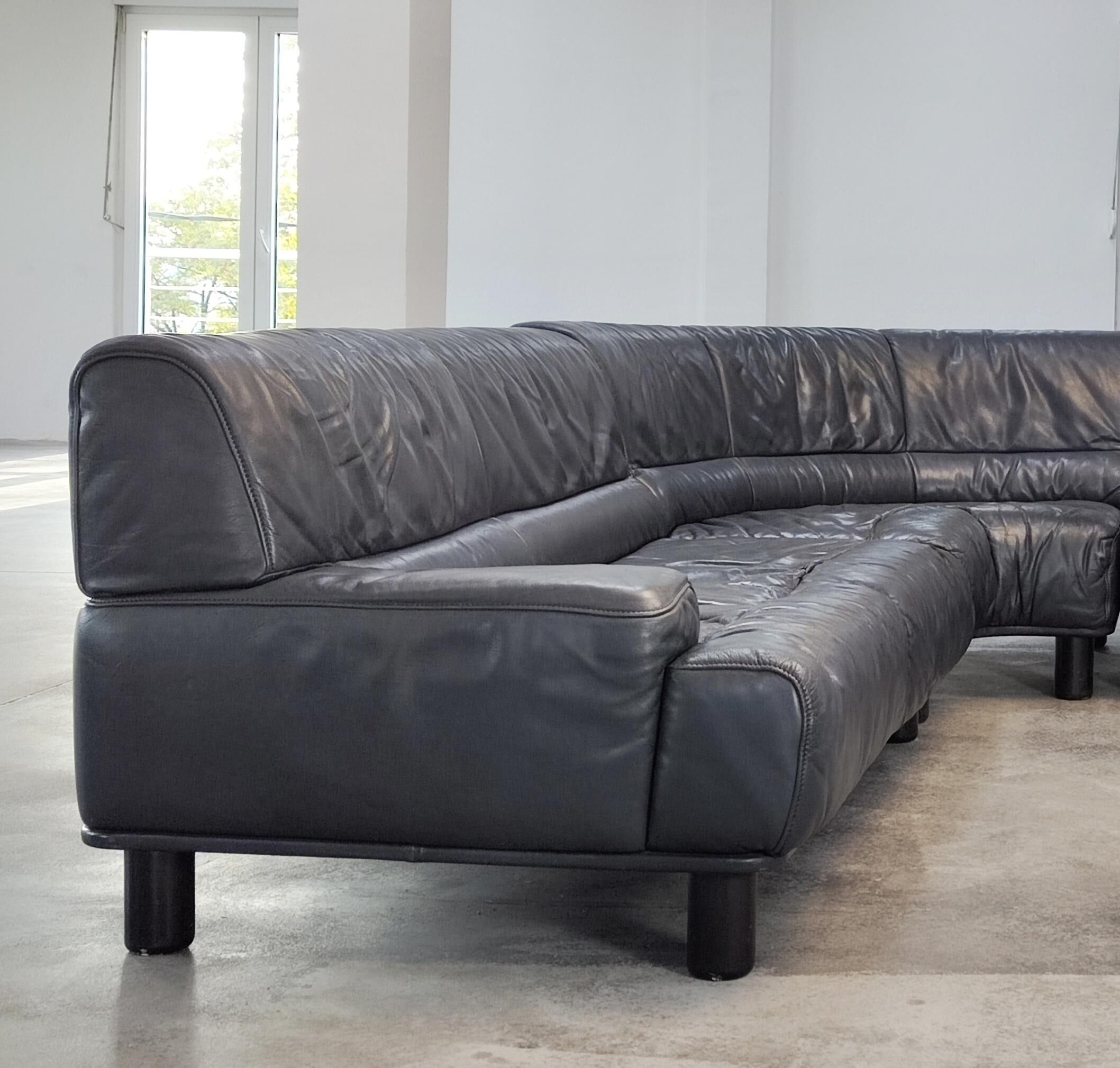 DS-18 leather corner sofa by De Sede, 1980s