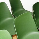 Suite of 6 Remax chairs