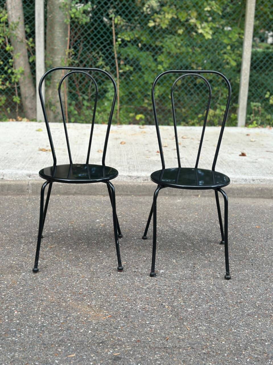 Pair of vintage bistro chairs in black metal — Terrace & Balcony