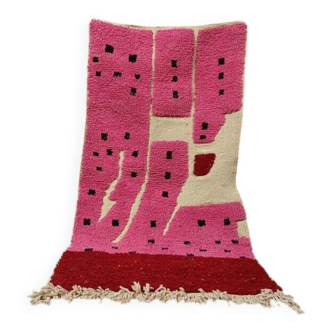 Handmade pure wool rug, size 200 x 300 cm.