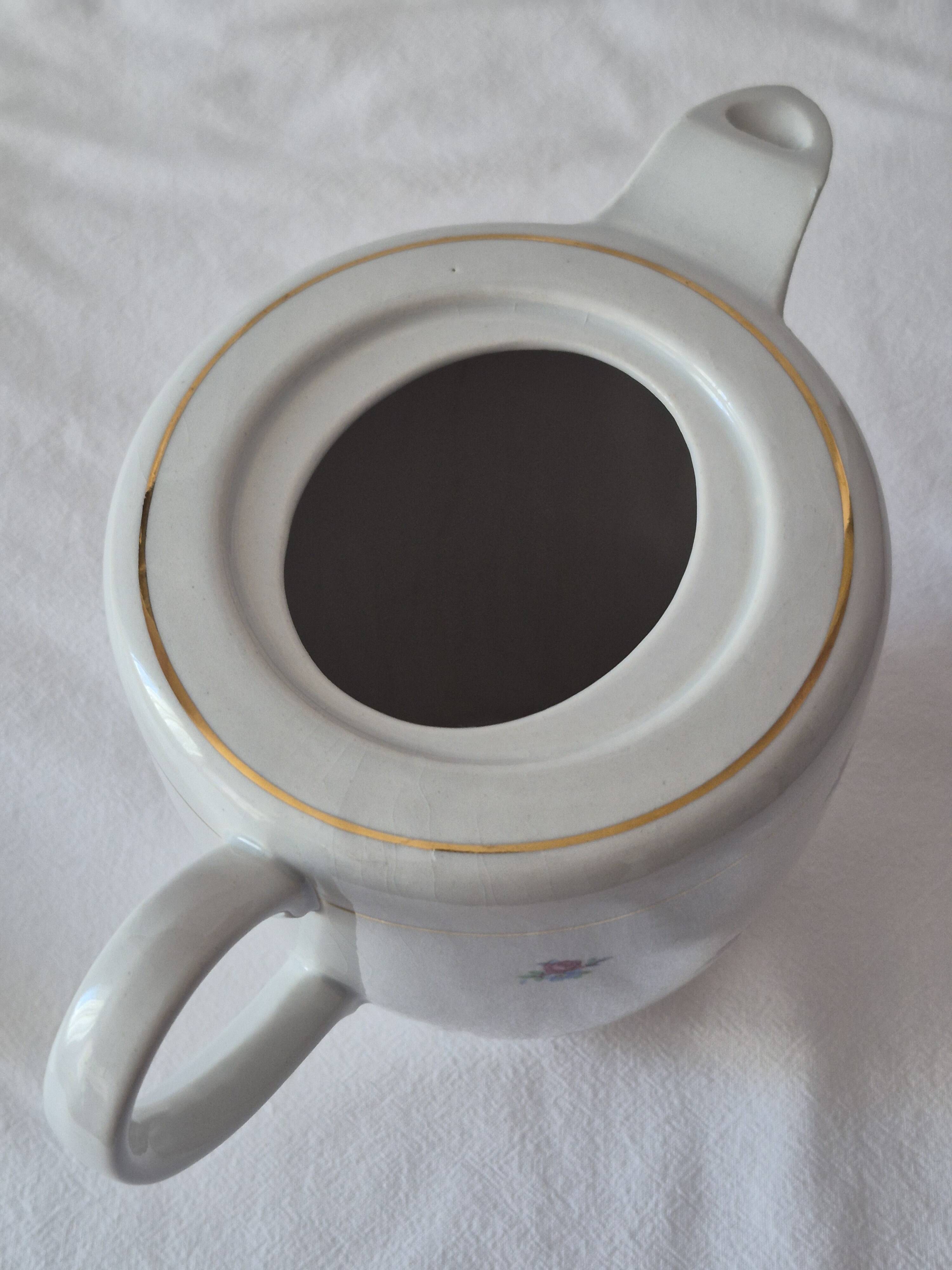 Coffee pot half-porcelain Lunéville Keller and Guerin A585