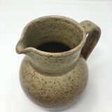 Sandstone pitcher