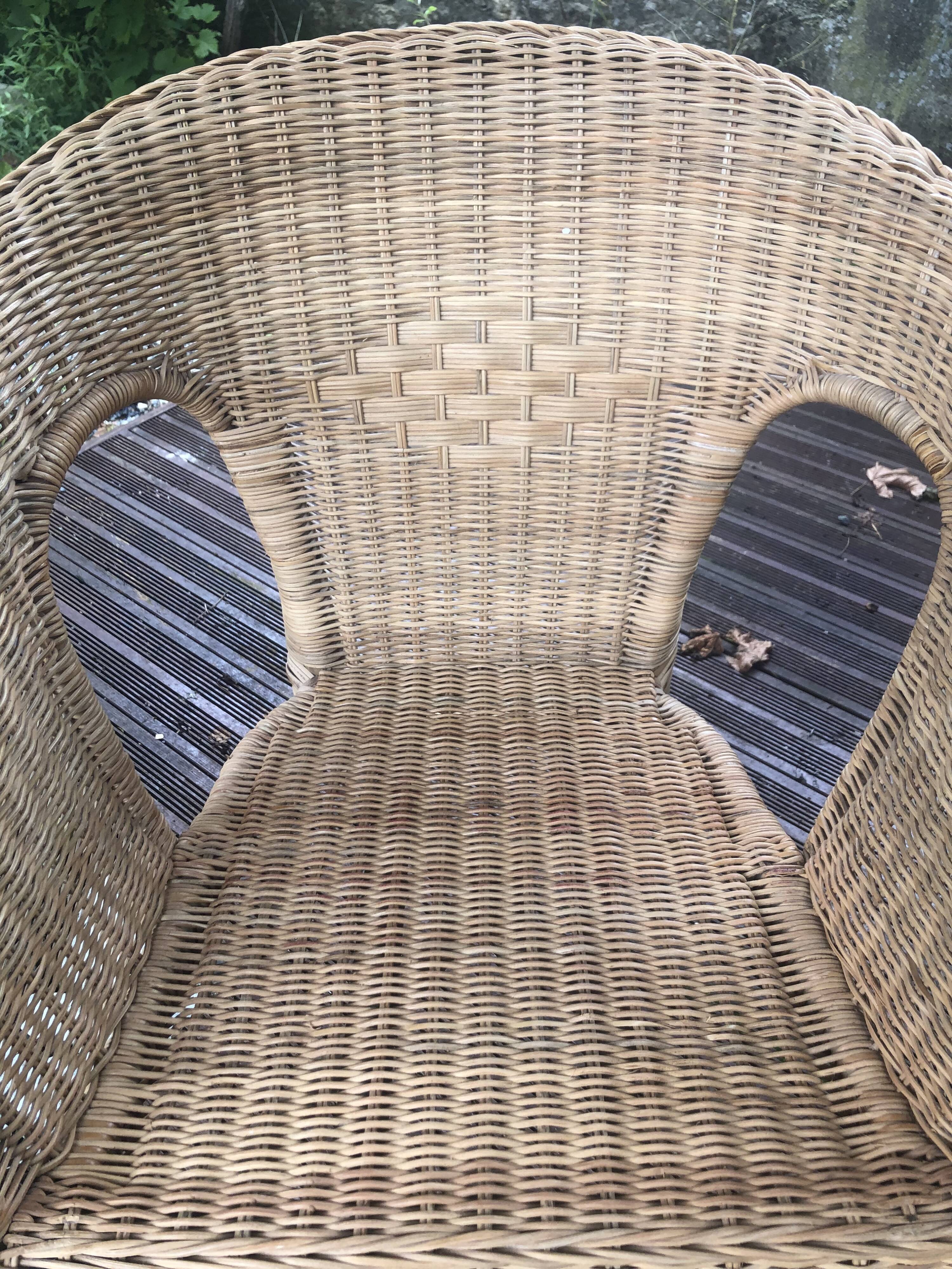 Pair of wicker armchairs