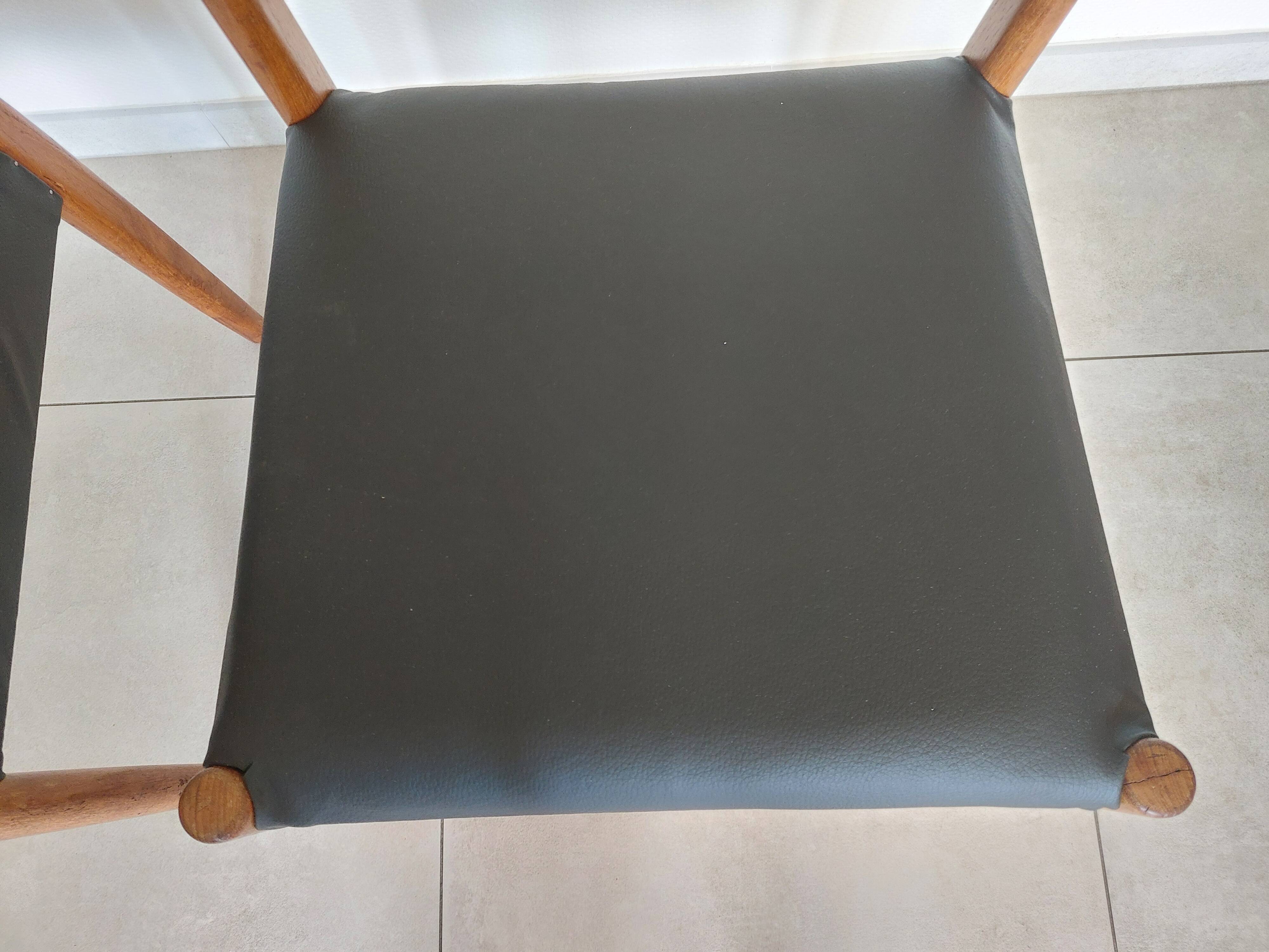 paire de chaises scandinaves style Fristho Franeker, assises rénovées
